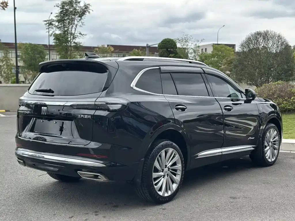 Buick Envision Plus — фото 2