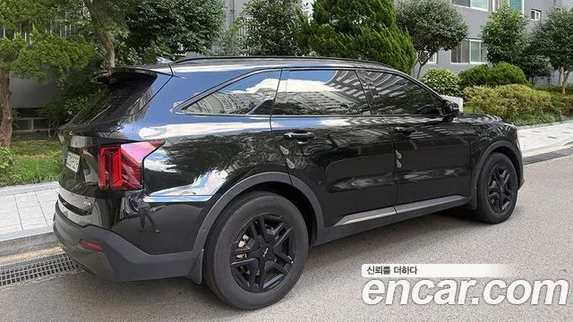 Kia Sorento — фото 7
