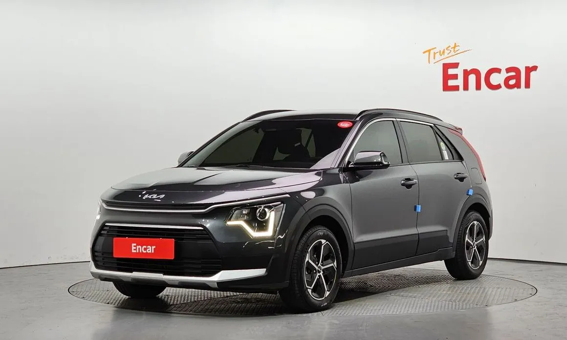 Kia Niro — фото 1