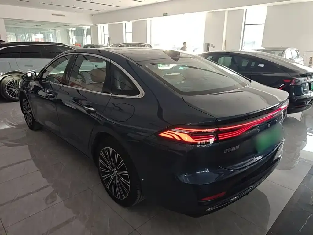 Geely Galaxy A7 EM — фото 8