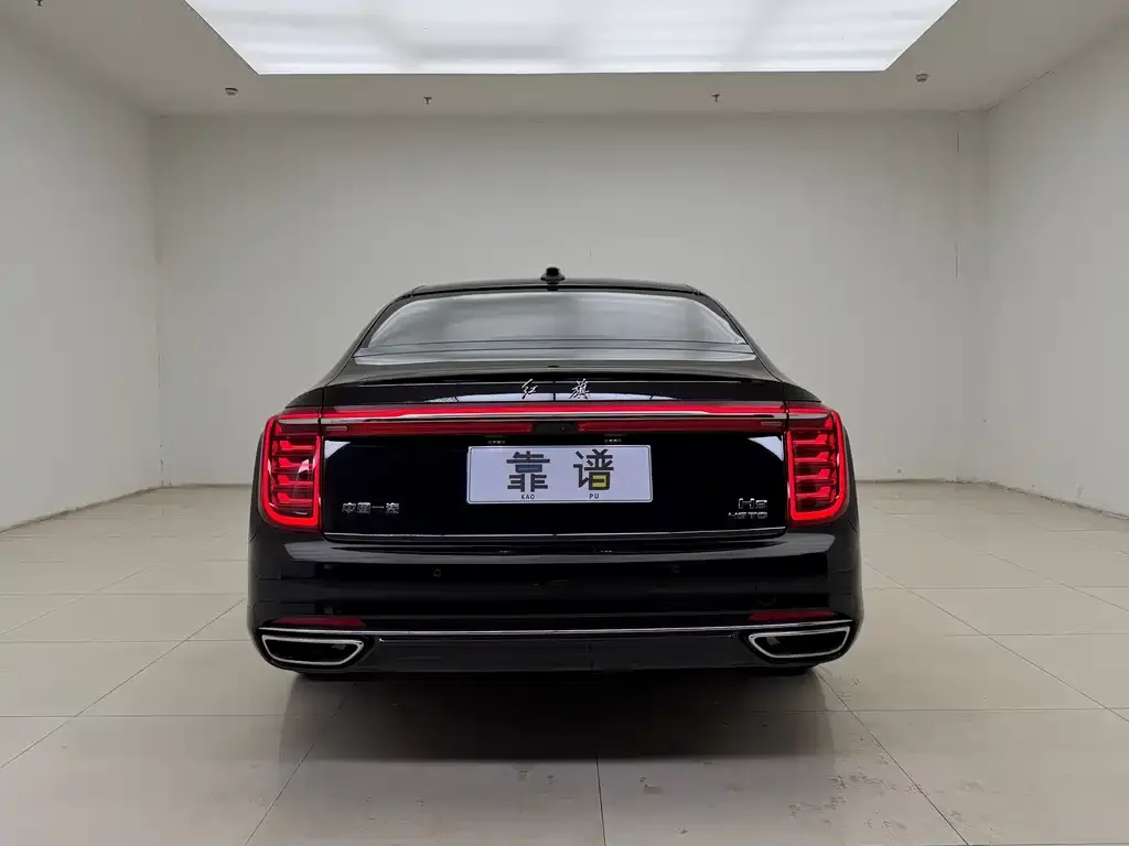 Hongqi H9 — фото 2