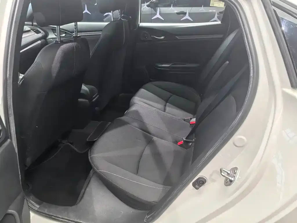 Honda Civic — фото 2