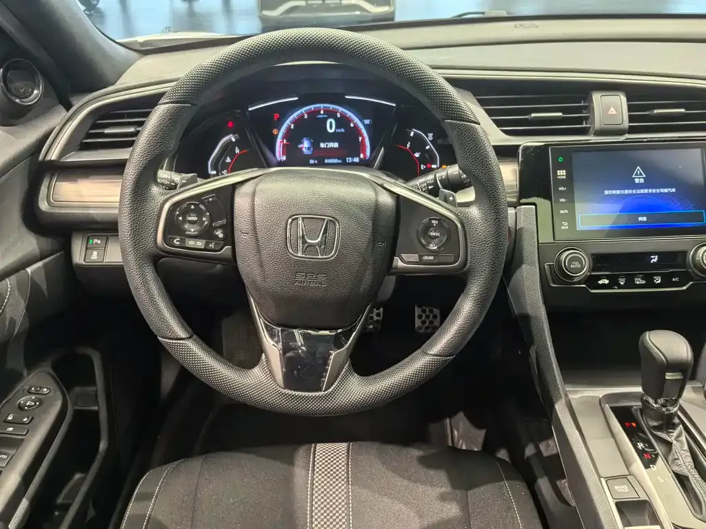 Honda Civic — фото 5
