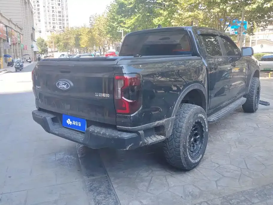 Ford Ranger — фото 10