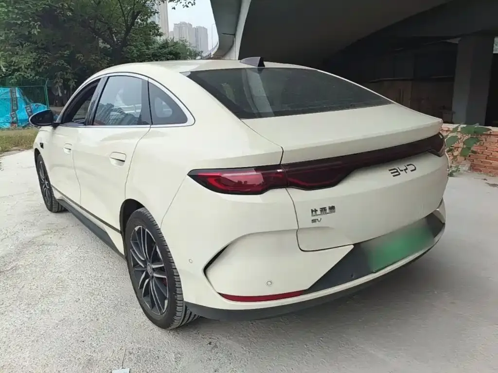 BYD Qin L — фото 3