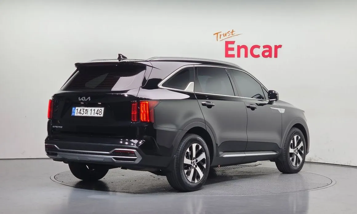 Kia Sorento — фото 5
