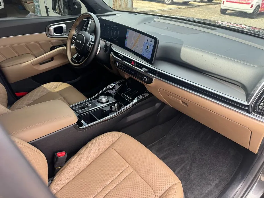 Kia Sorento — фото 4