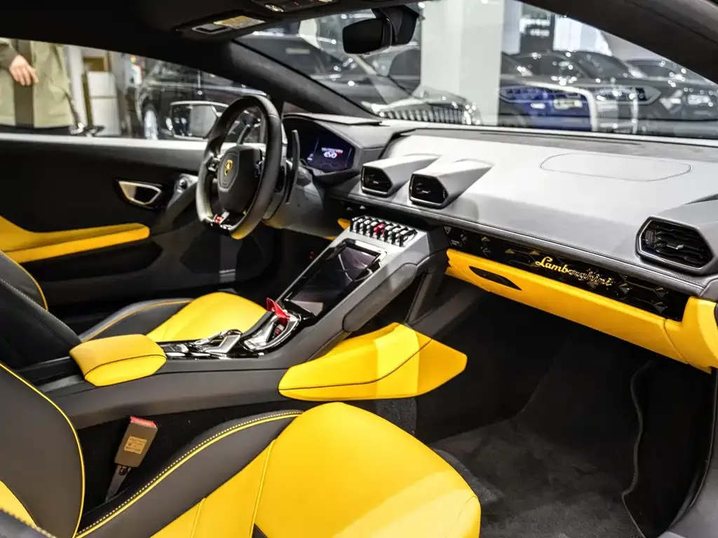 Lamborghini Huracan — фото 6
