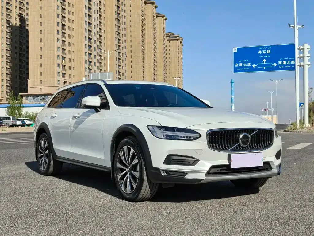 Volvo V90 — фото 7