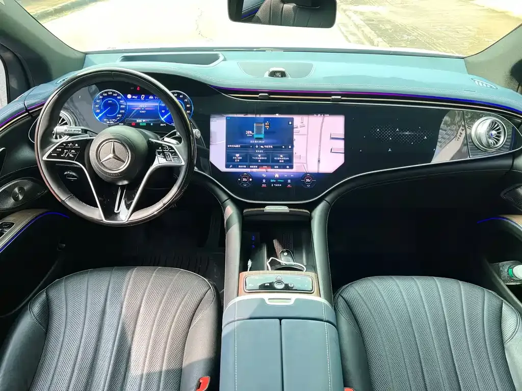 Mercedes-Benz EQS SUV — фото 8