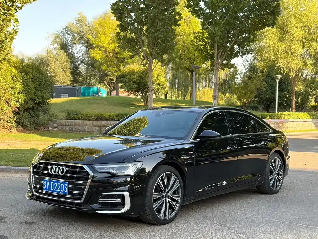 Audi A6L — фото 6