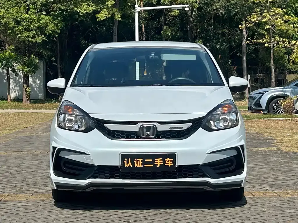 Honda Fit — фото 3