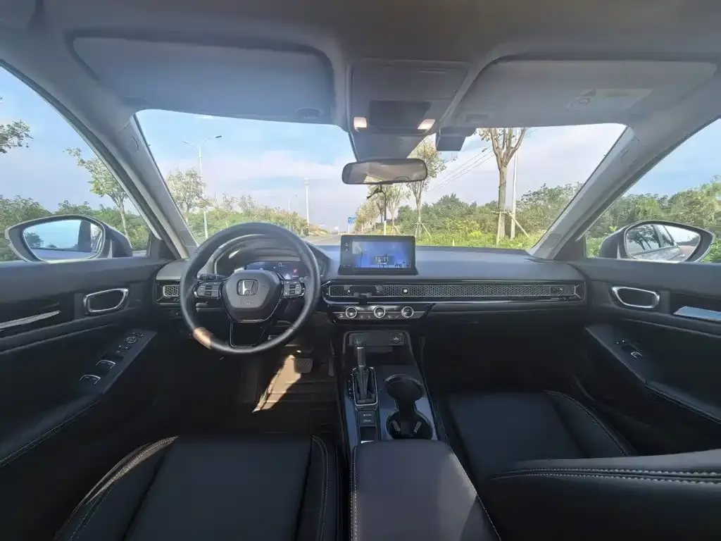 Honda Civic — фото 5