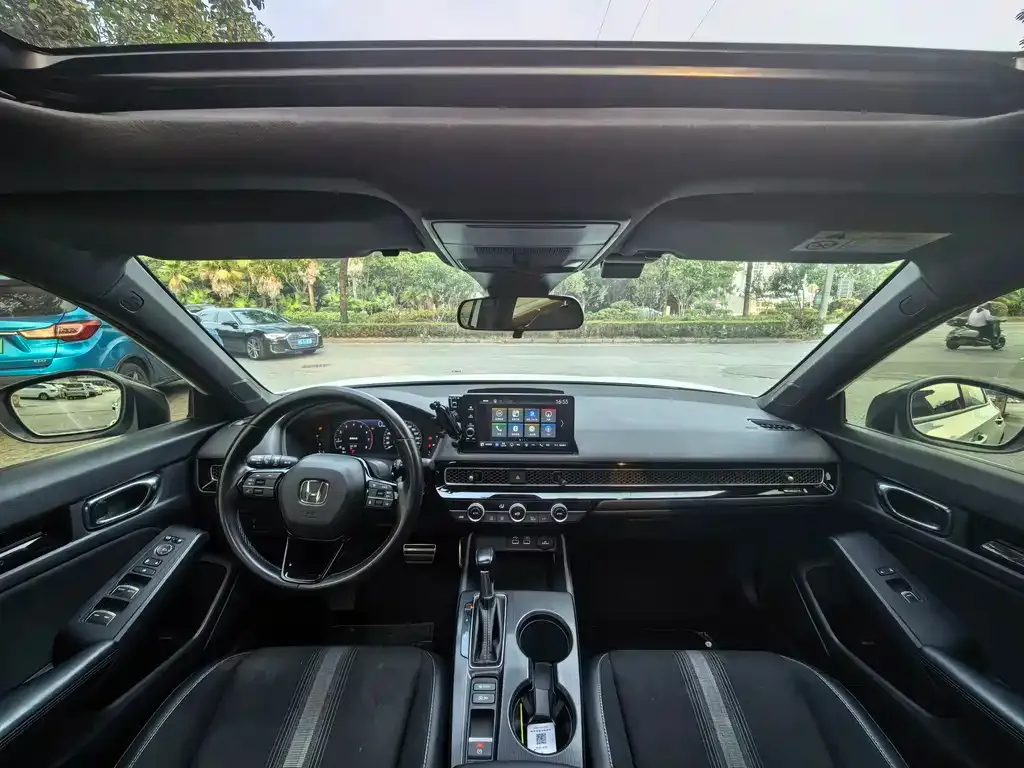Honda Civic — фото 2