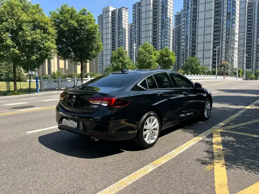 Buick Regal — фото 3