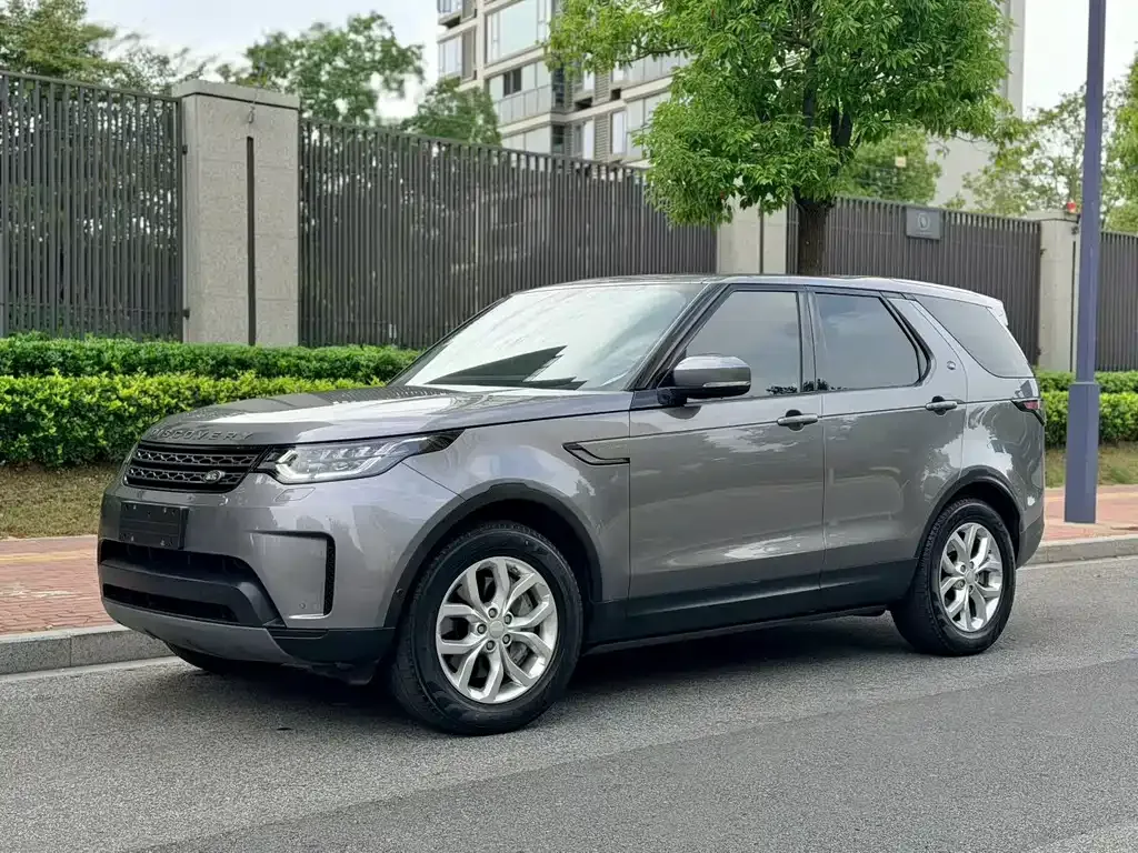 Land Rover Discovery — фото 1