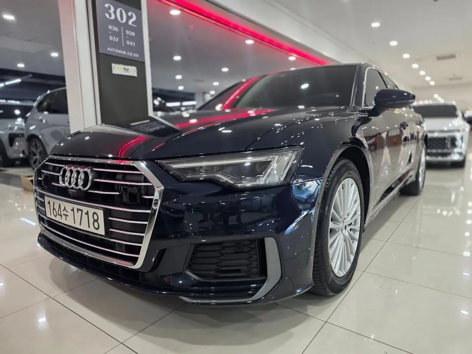 Audi A6 — фото 1