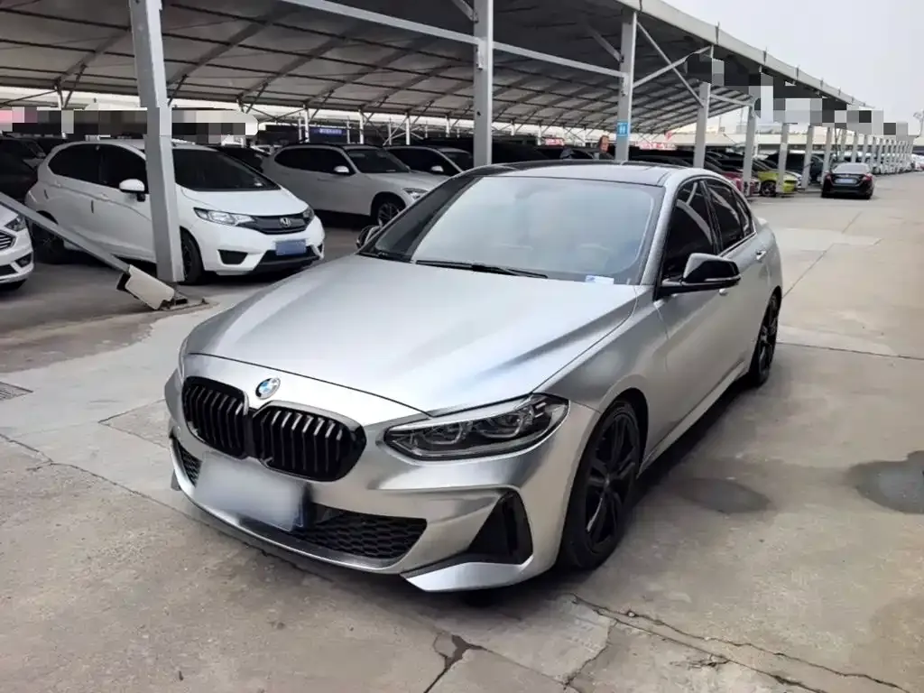 BMW 1 Series — фото 1