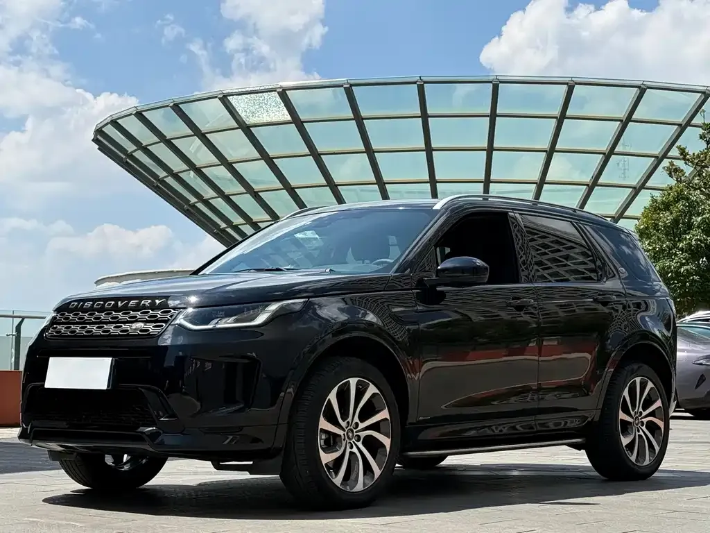 Land Rover Discovery Sport — фото 1