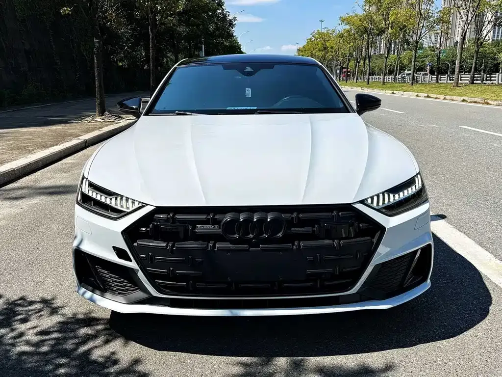Audi A7L — фото 3