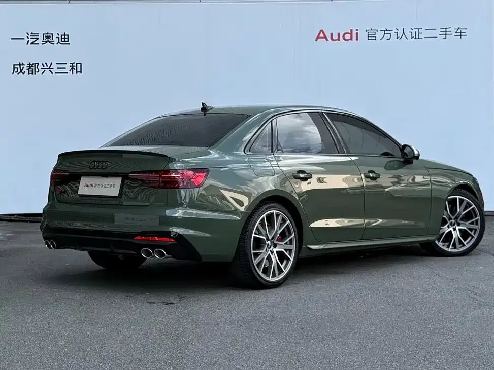 Audi S4 — фото 5