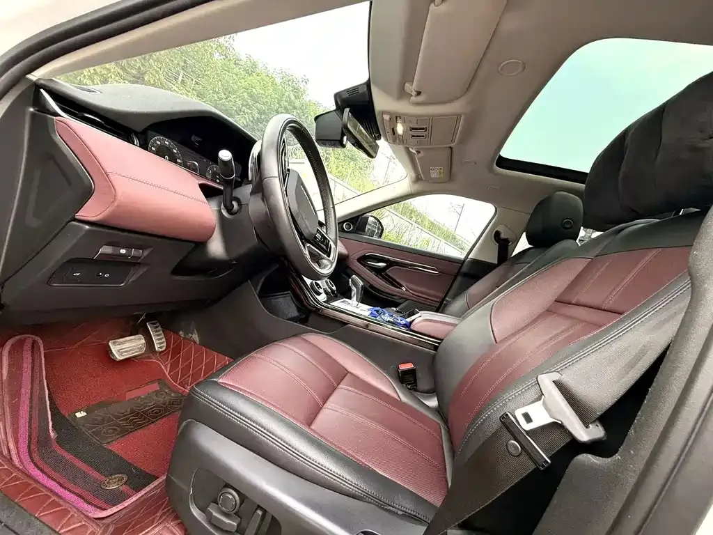 Land Rover Evoque — фото 5