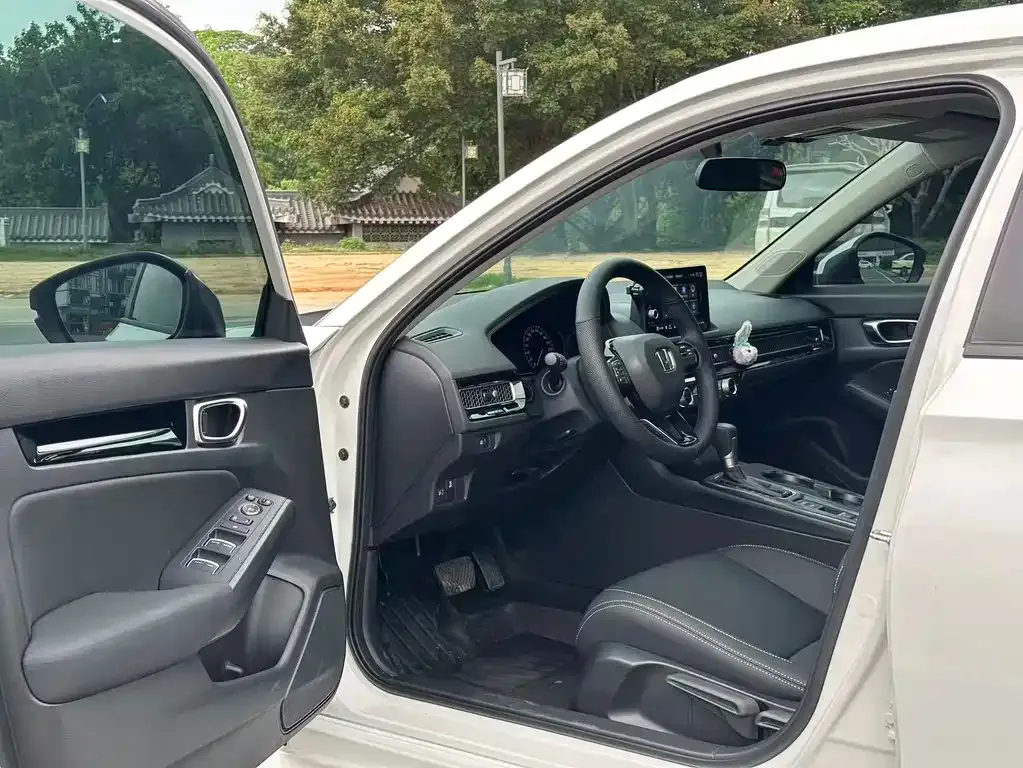 Honda Civic — фото 5