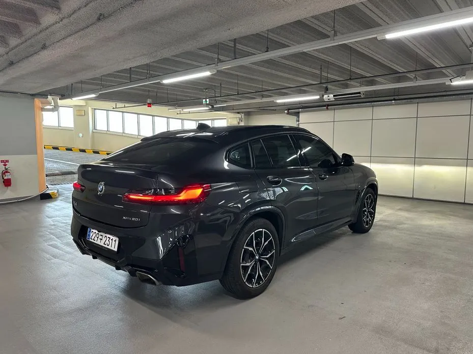 BMW X4 — фото 10