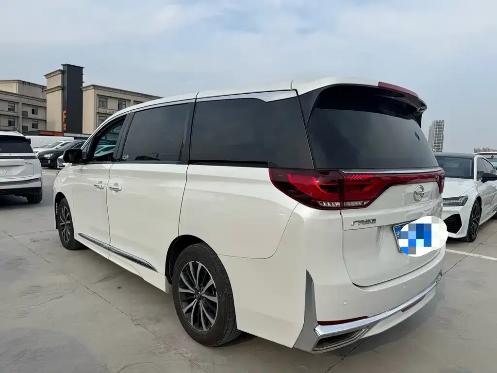 GAC Motor Trumpchi M8 — фото 7