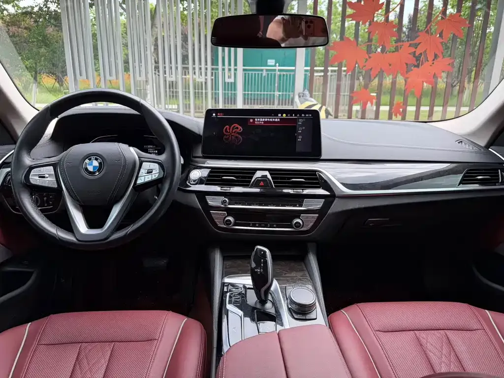 BMW 5 Series — фото 3