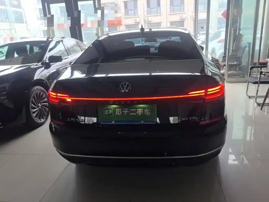 Volkswagen Passat — фото 7