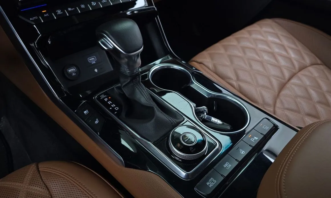 Kia Mohave — фото 8