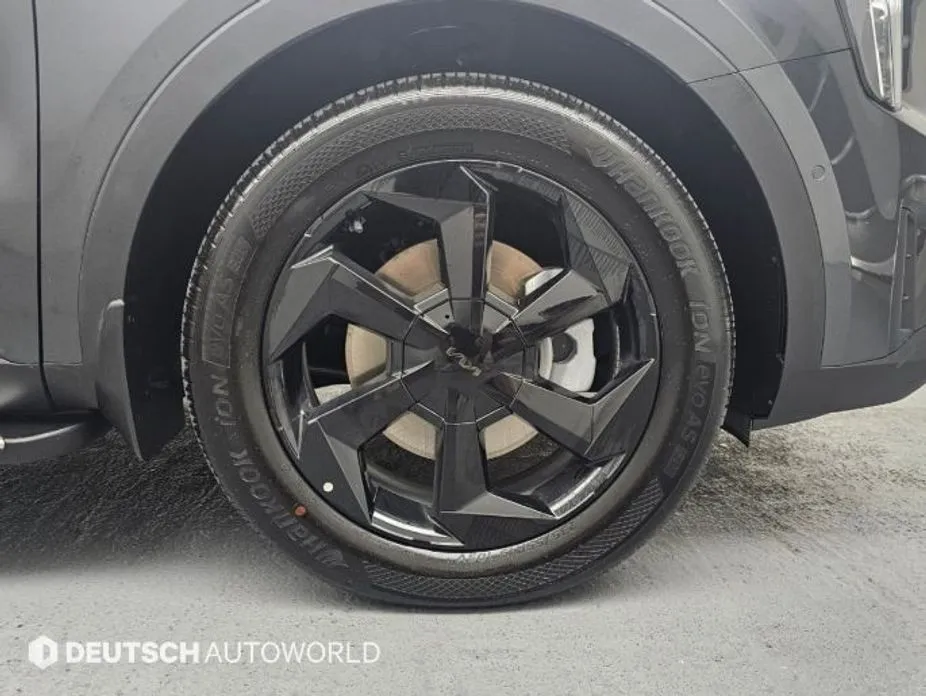Kia Sorento — фото 8