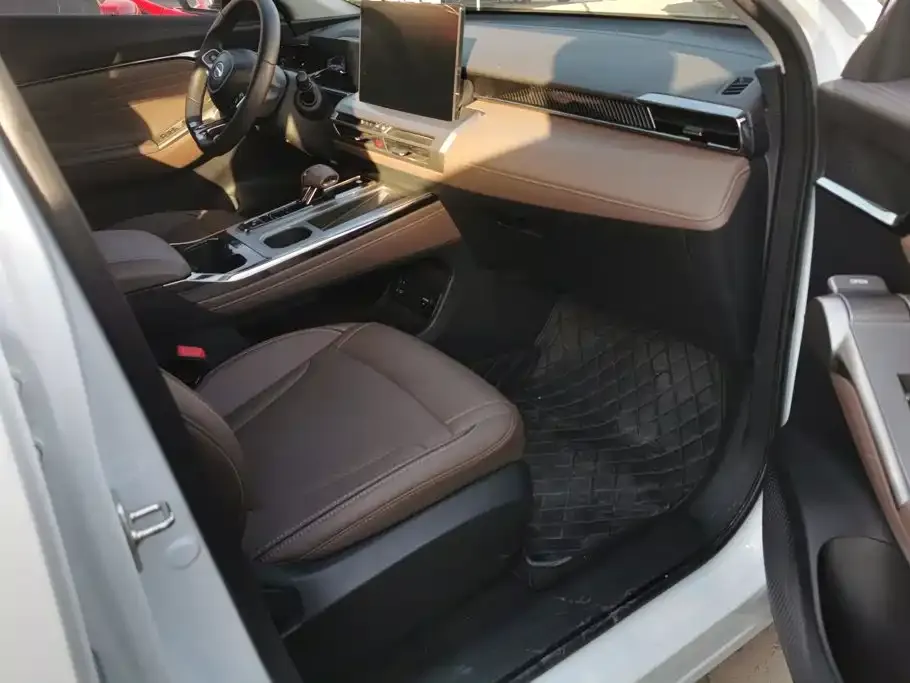 GAC Motor Trumpchi GS4 — фото 9