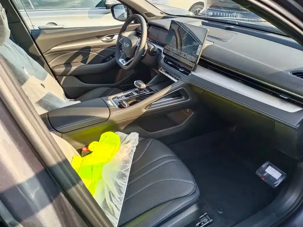 Geely Xingrui — фото 4
