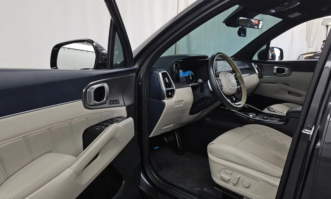 Kia Sorento — фото 5