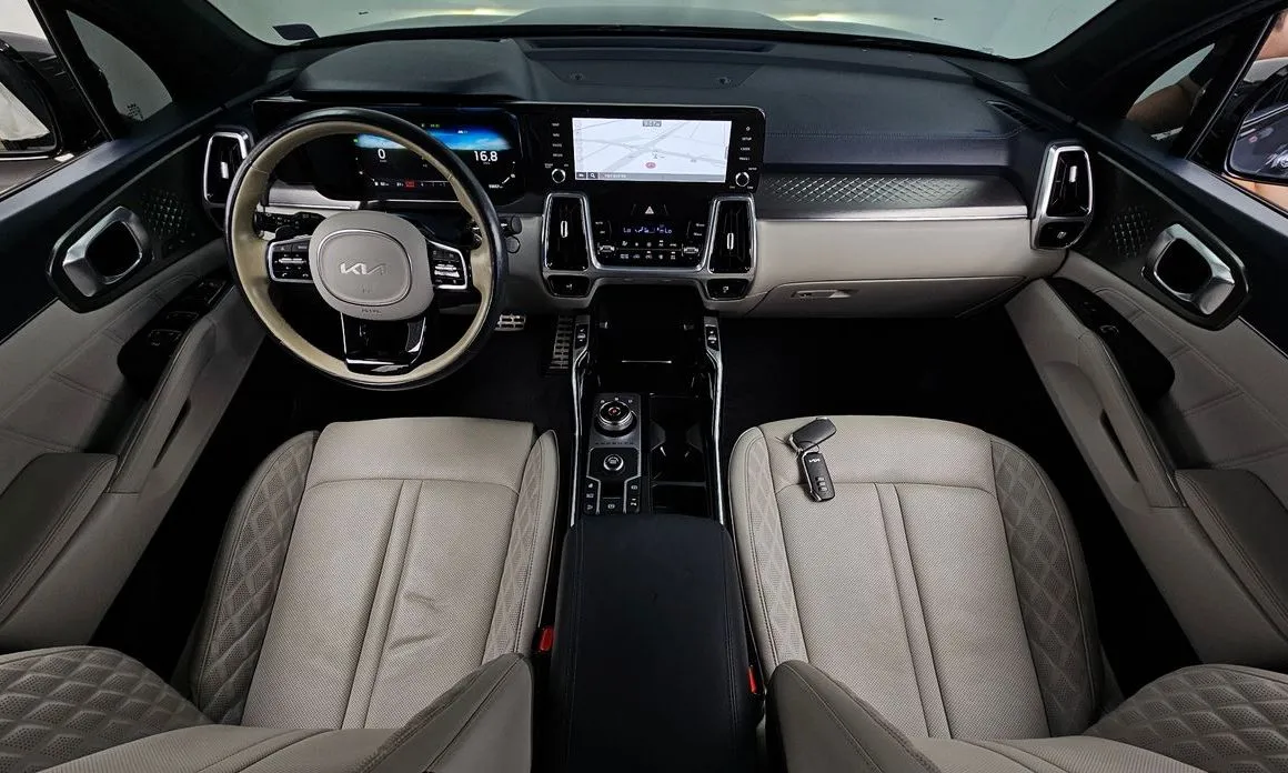 Kia Sorento — фото 6