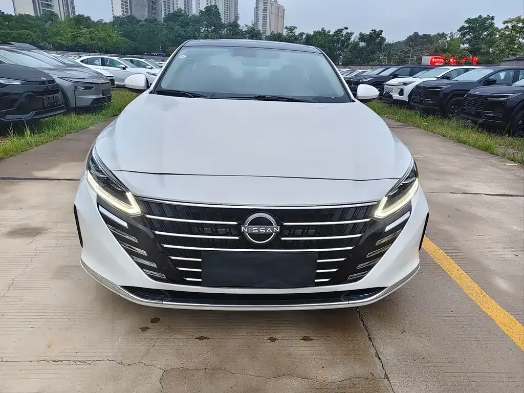 Nissan Teana — фото 4