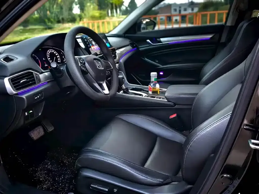 Honda Accord — фото 5