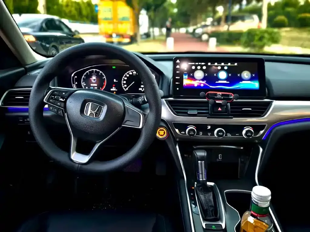 Honda Accord — фото 6