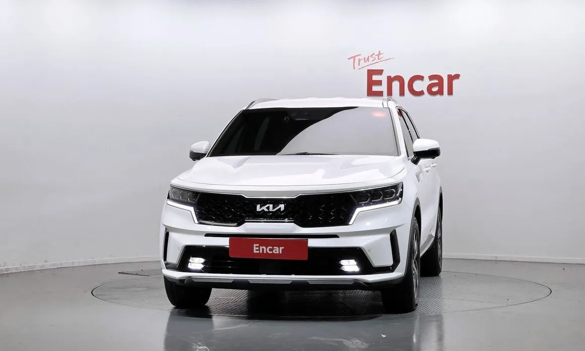 Kia Sorento — фото 5