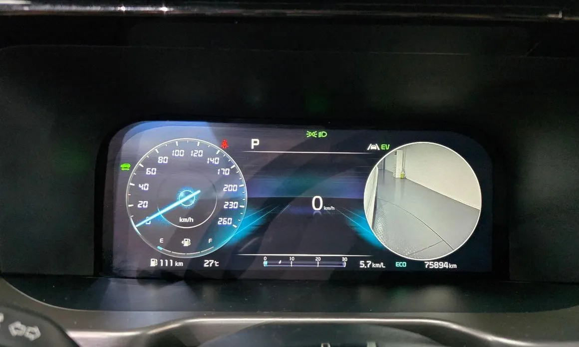Kia Sorento — фото 6