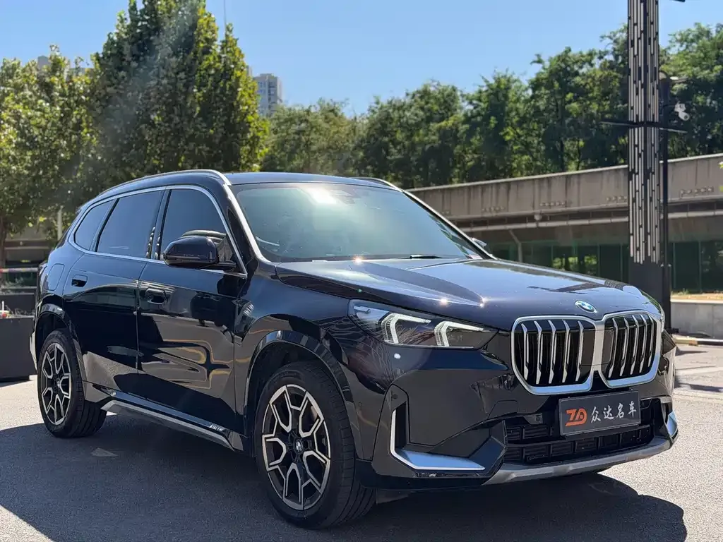 BMW X1 — фото 2