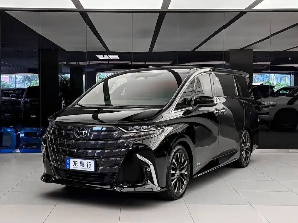 Toyota Alphard — фото 4