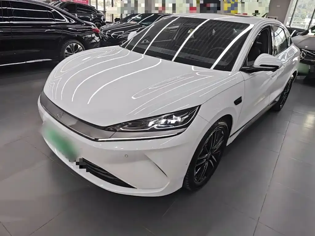 BYD Qin L — фото 1