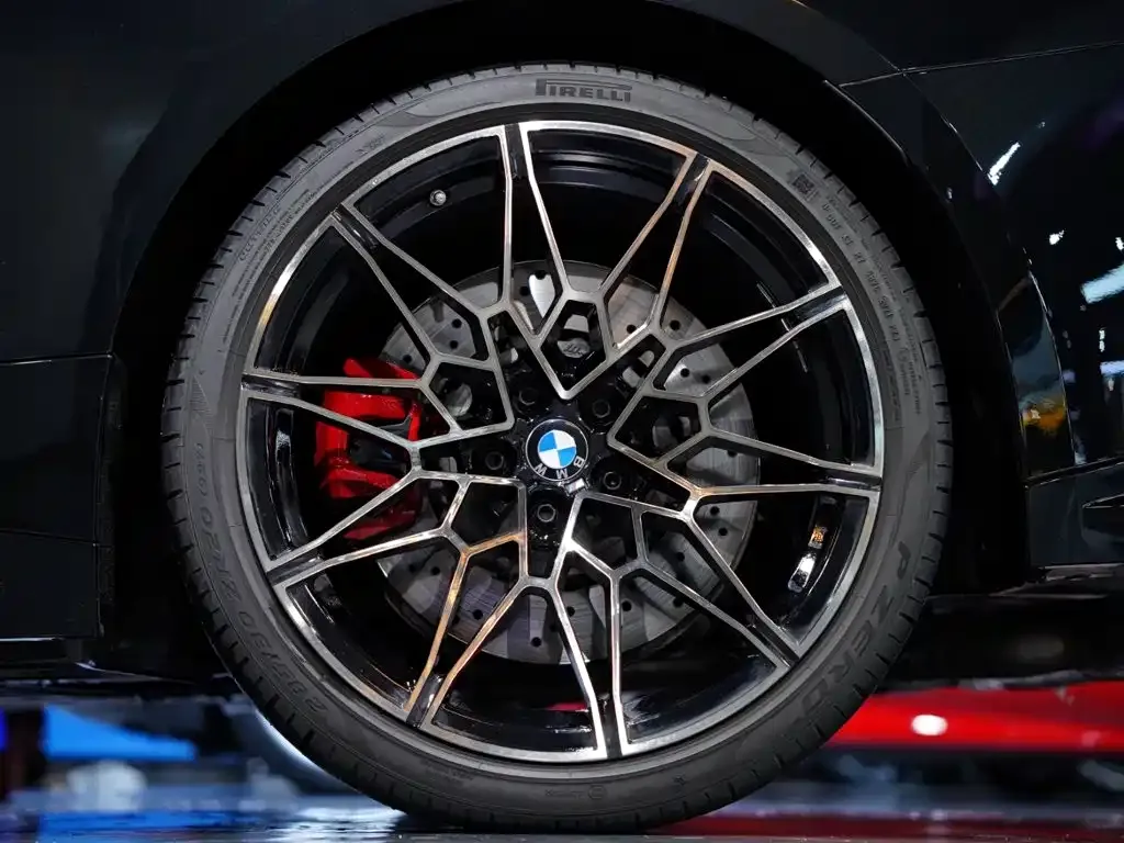 BMW M4 — фото 6