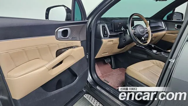 Kia Sorento — фото 9