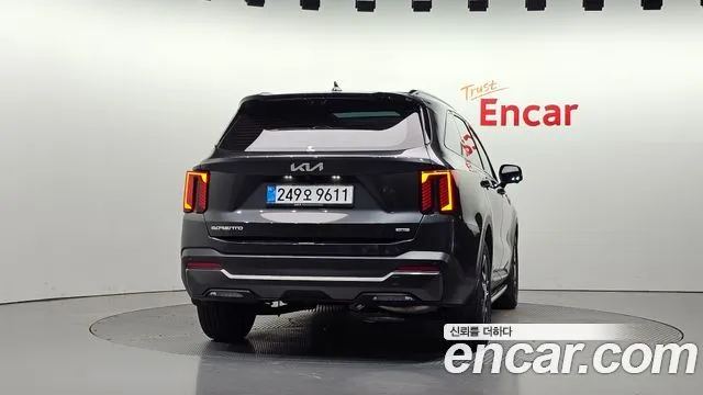 Kia Sorento — фото 4