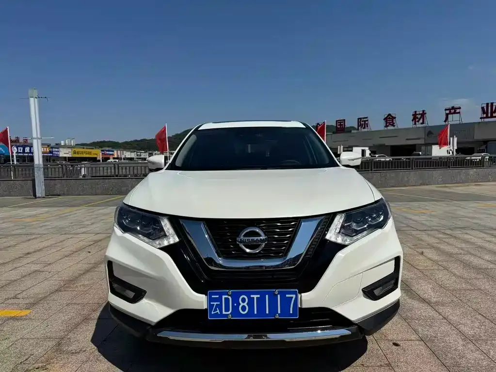 Nissan X-Trail — фото 9