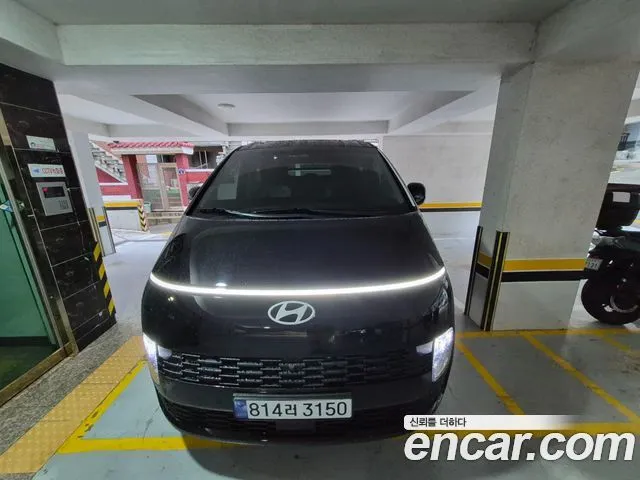 Hyundai Staria — фото 1